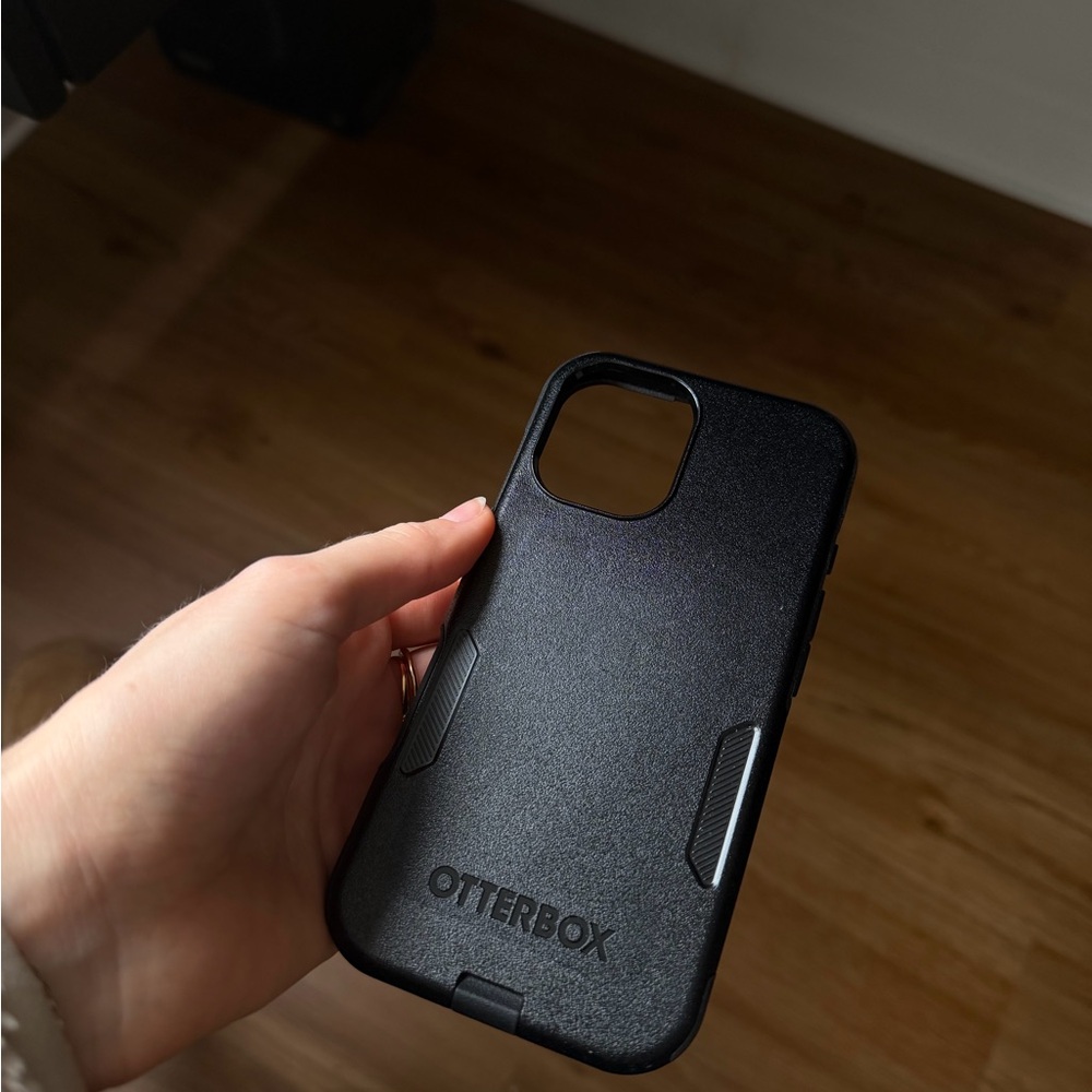OtterBox Midnight Black Phone Case